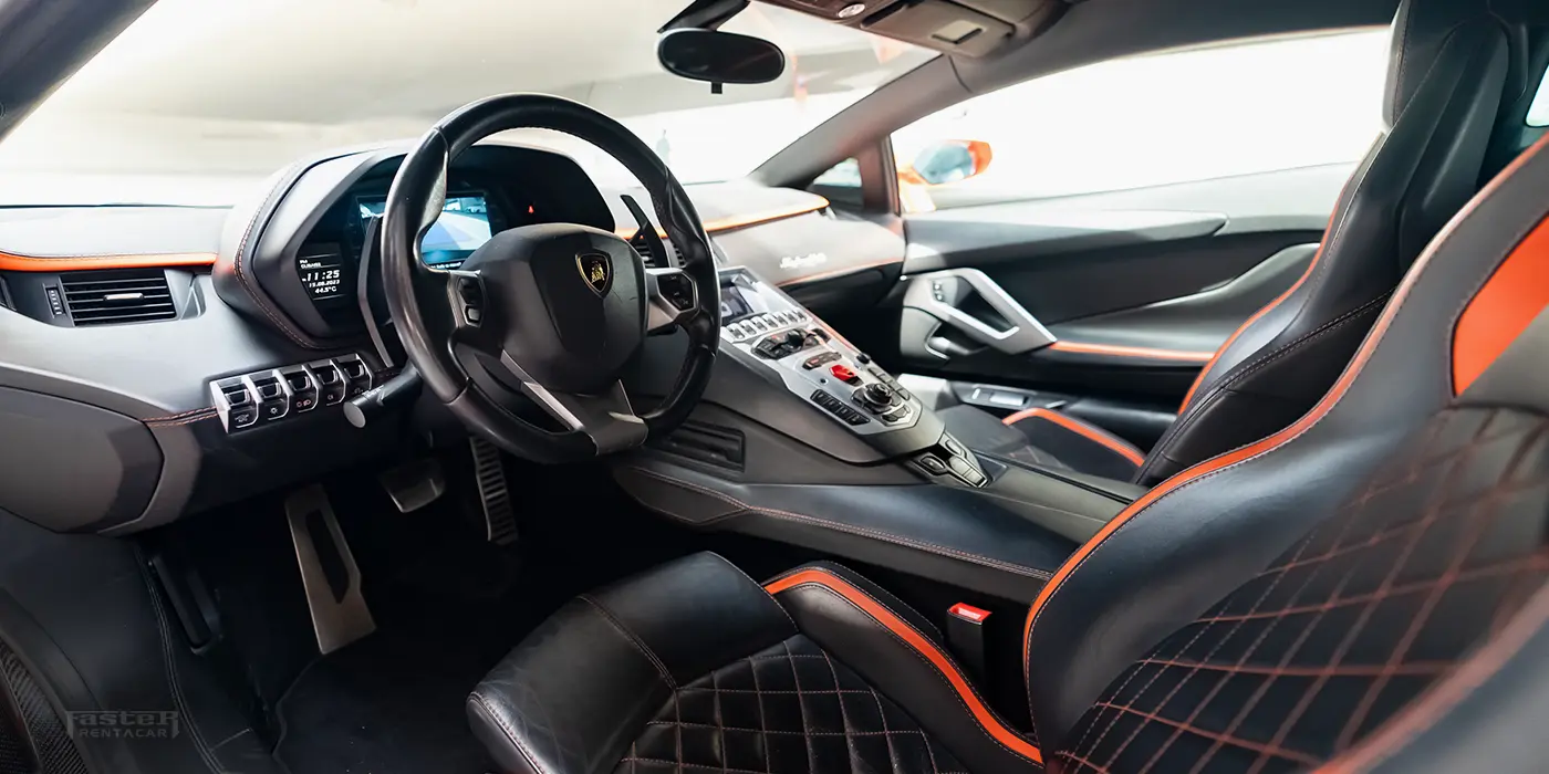 Lamborghini Aventador - Orange Front Inside